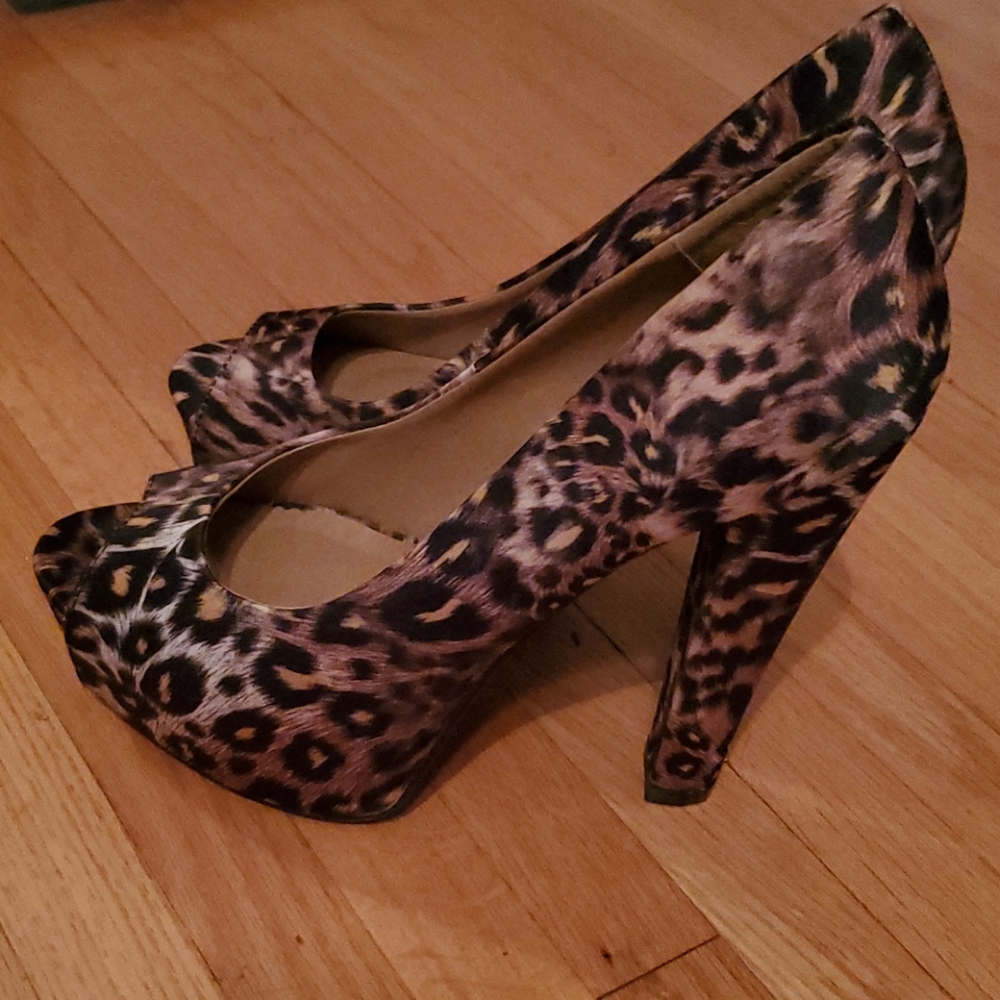 New leopard print peeptoe platform stiletto